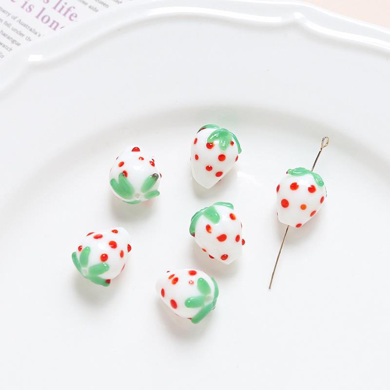 10 pcs Glass Strawberry Straight Hole Beads