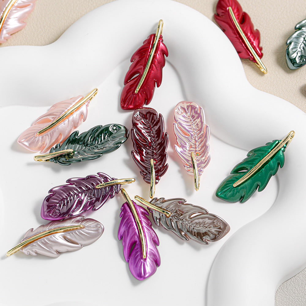 Christmas Red Green Alloy Decoration Accessories Leaf Feather Pendant