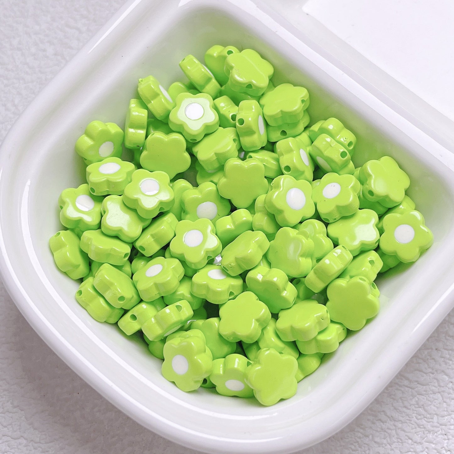 5 Pcs Cute Acrylic Beads Small Flower