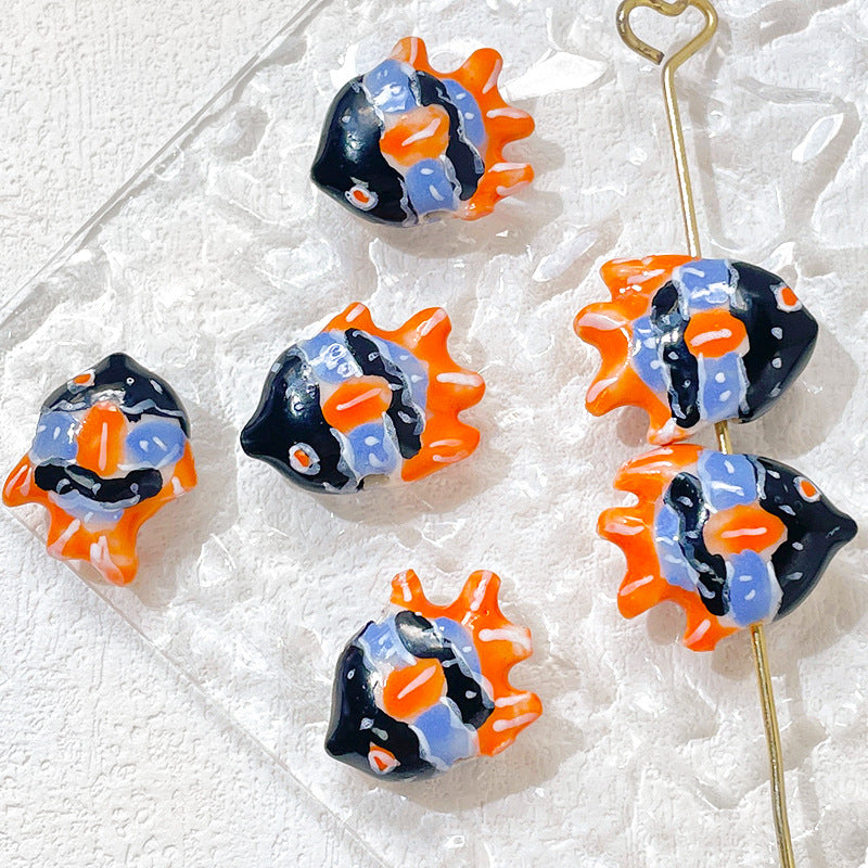 1PCS Colorful Hand-painted Fish Ceramic Tropical Fish Beads