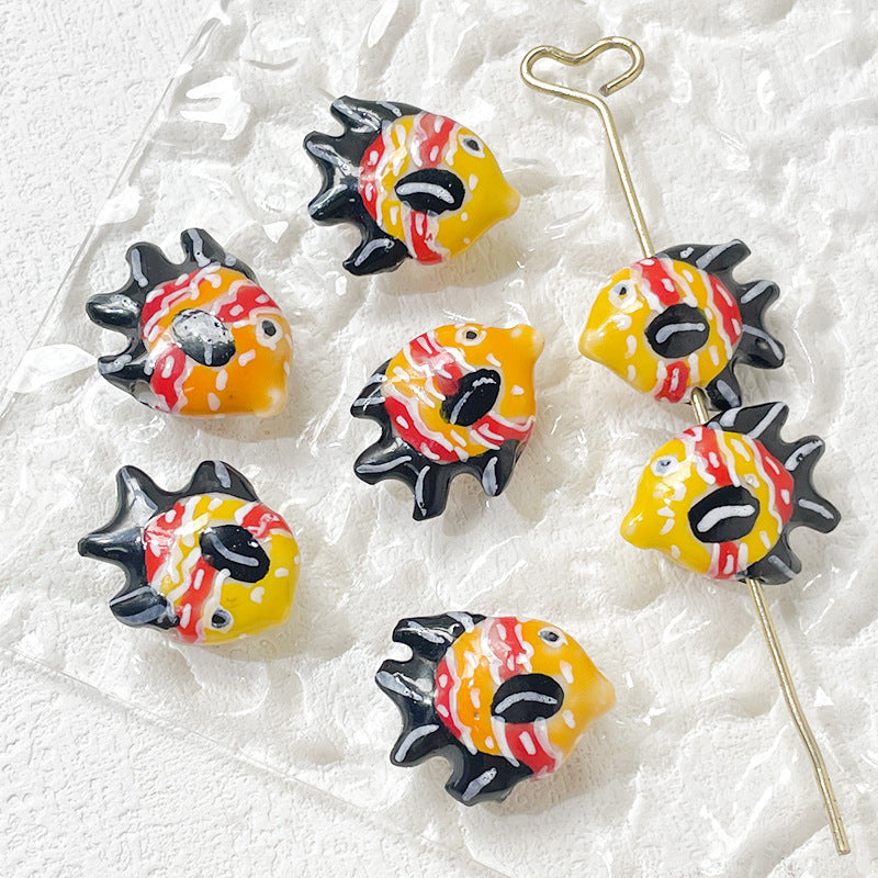 1PCS Colorful Hand-painted Fish Ceramic Tropical Fish Beads