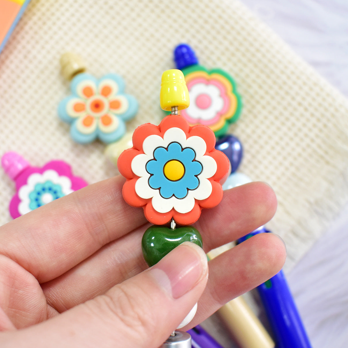 High-Value Flower Series Silicone Focus Beads