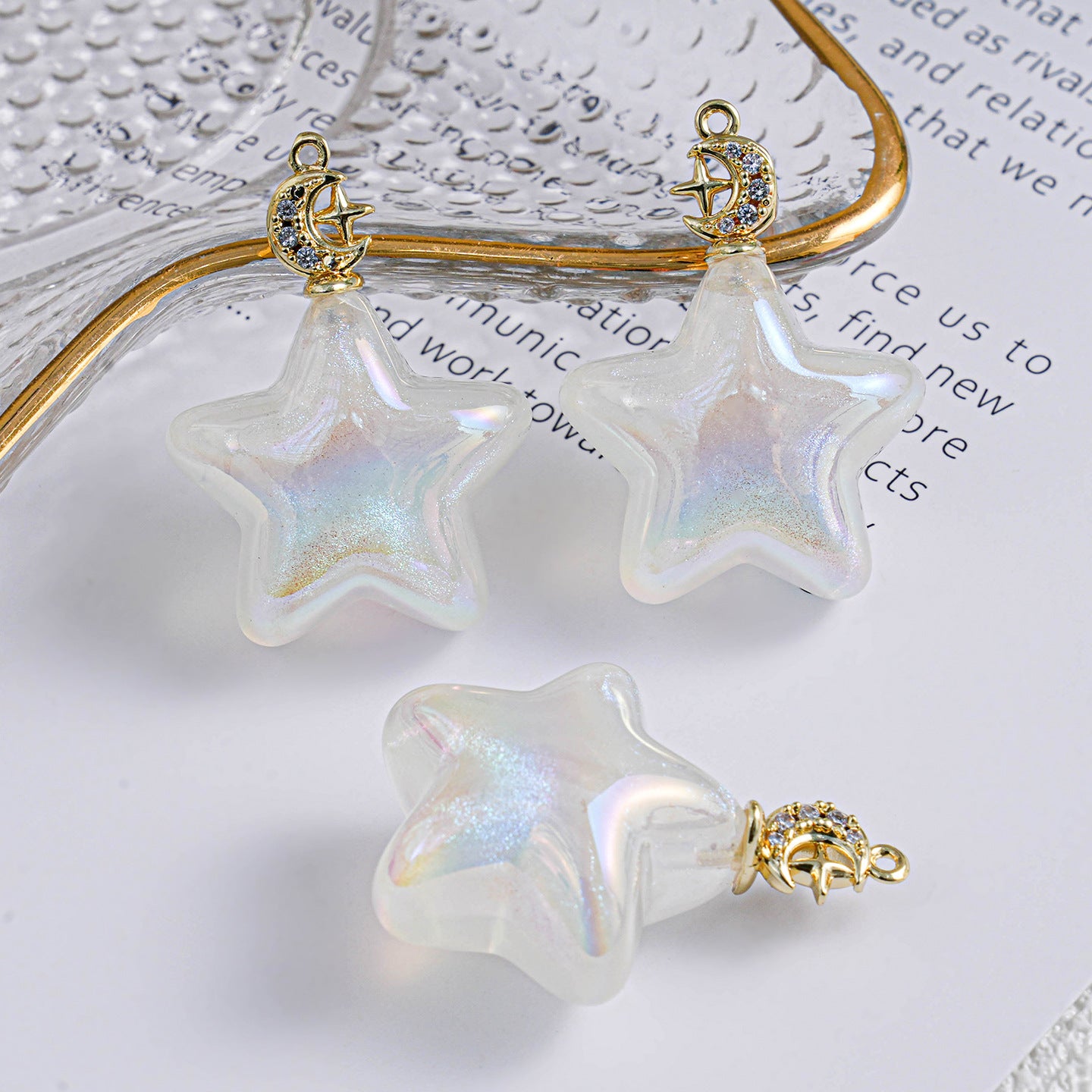 Copper Gold-Plated Ice Beauty Pentagram Moon Pendant