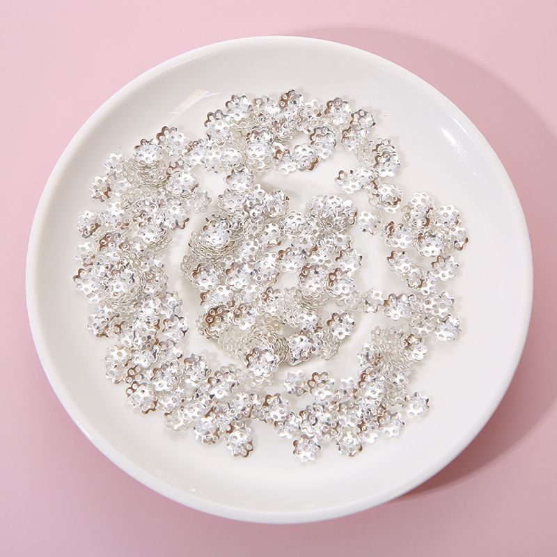 100 PcsHandmade Gold and Silver Spacer Flower Holder Petal Cap Hollow Bracelet