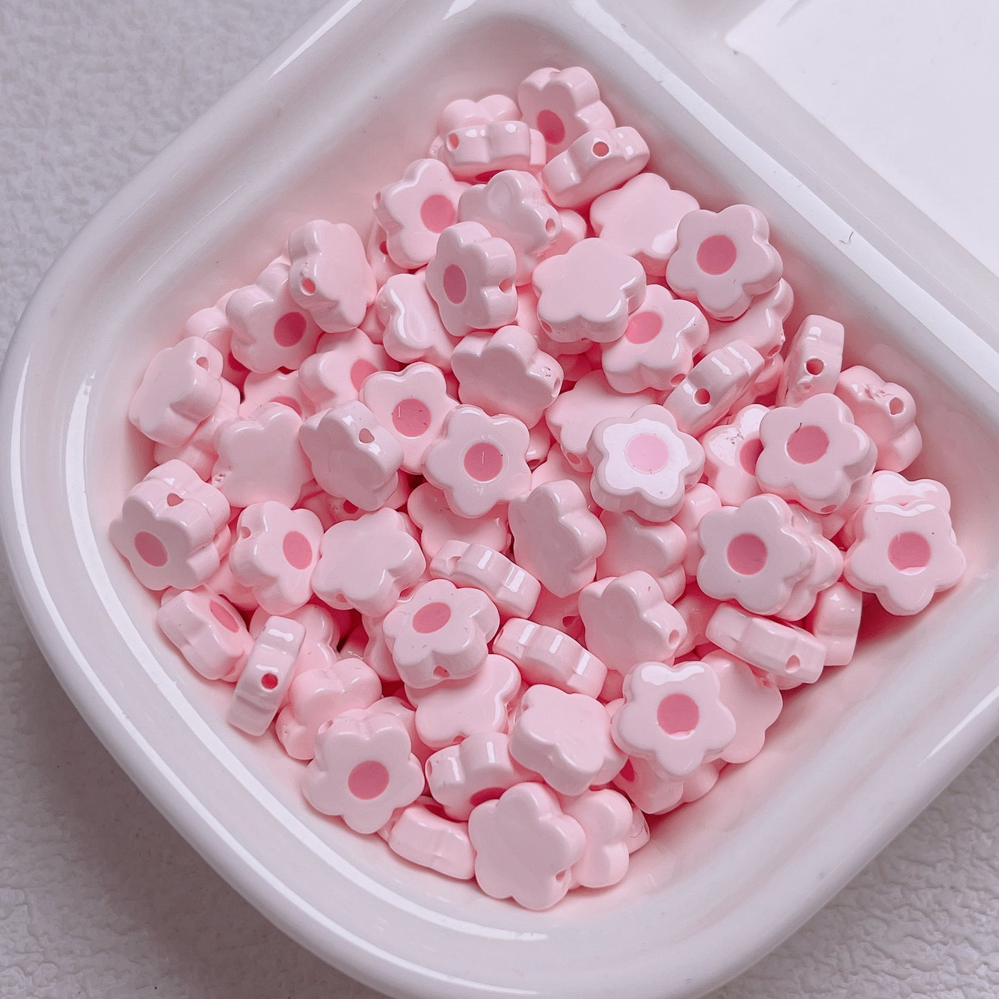 5 Pcs Cute Acrylic Beads Small Flower