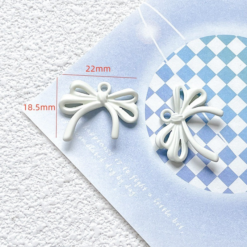 1 pc Alloy Heart Butterfly Cloud Moon Pendant