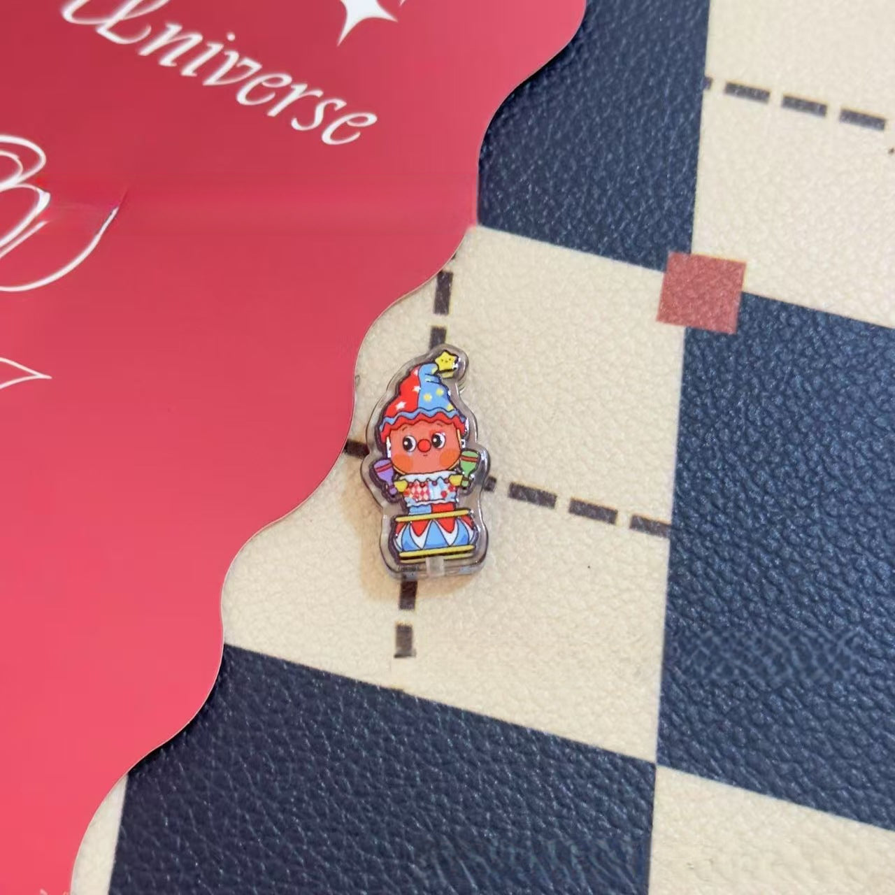 5 pcs Printed Embossed Cartoon Amusement Park Star People Acrylic Beads