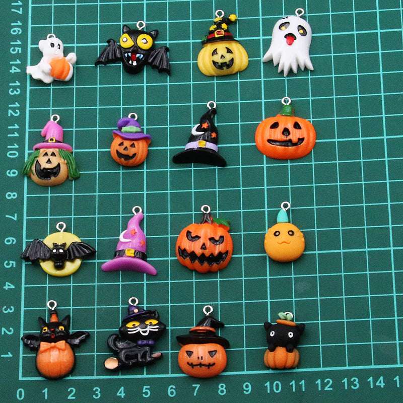 10 DIY Resin Accessories Halloween Charm Cartoon Pumpkin Hat Bat Skull Pendant Ornaments