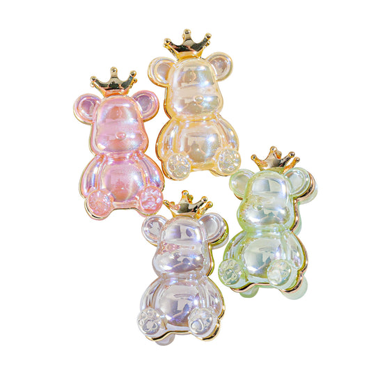 Gradient Sitting Bear