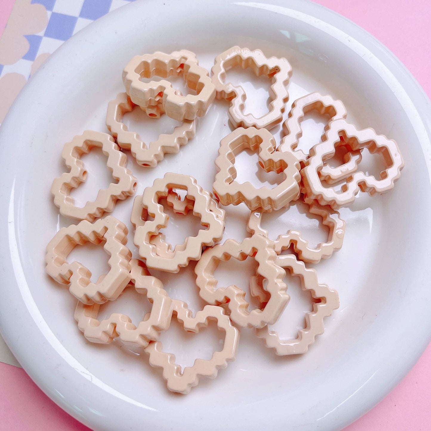 Pixel Heart Beads Enamel Acrylic Beads
