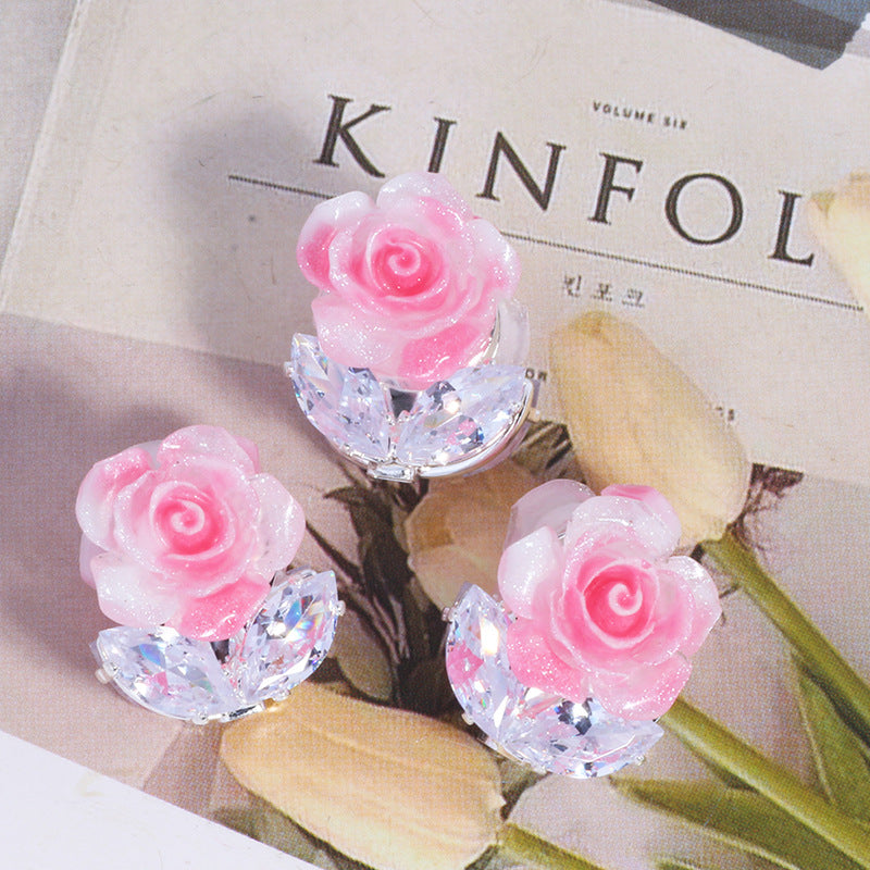 Transparent texture gradient color rose flower ball