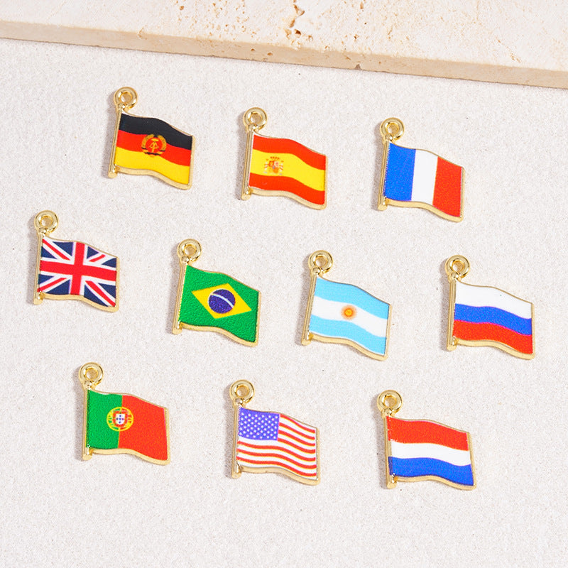 10 Pcs  Alloy World Flag Pendants，16*14mm