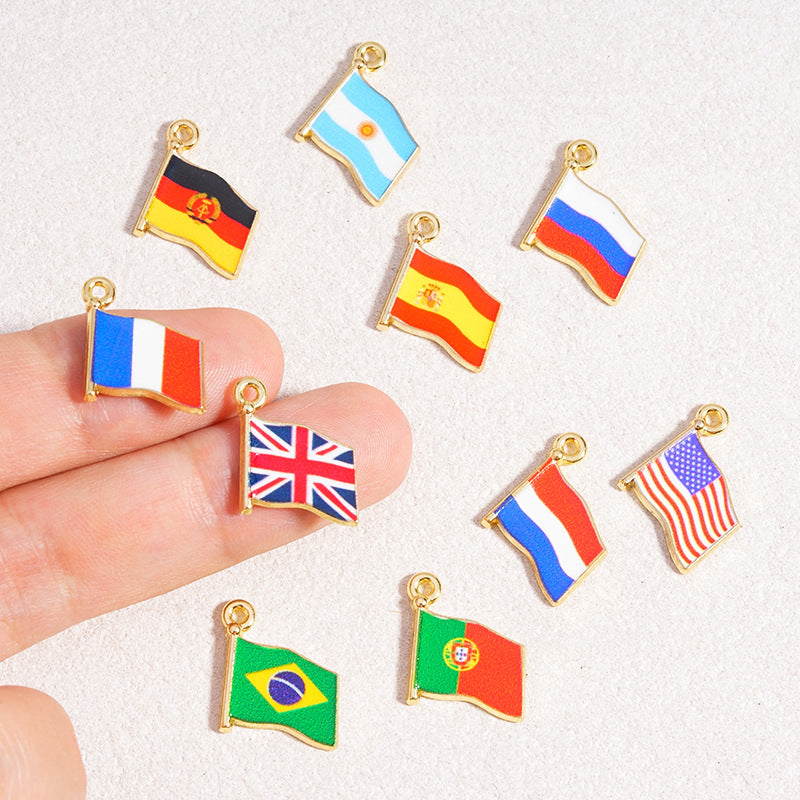 10 Pcs  Alloy World Flag Pendants，16*14mm
