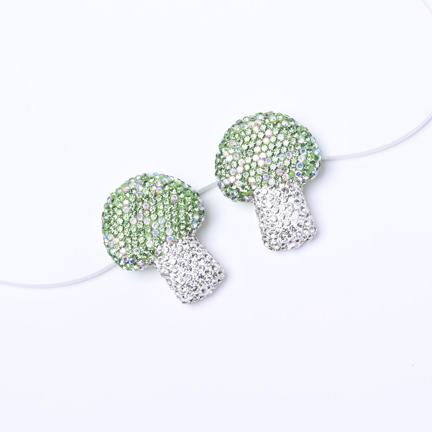 10 Pcs Starry Sky Diamond-Studded Crystal Cartoon Mushroom  Clay Beads