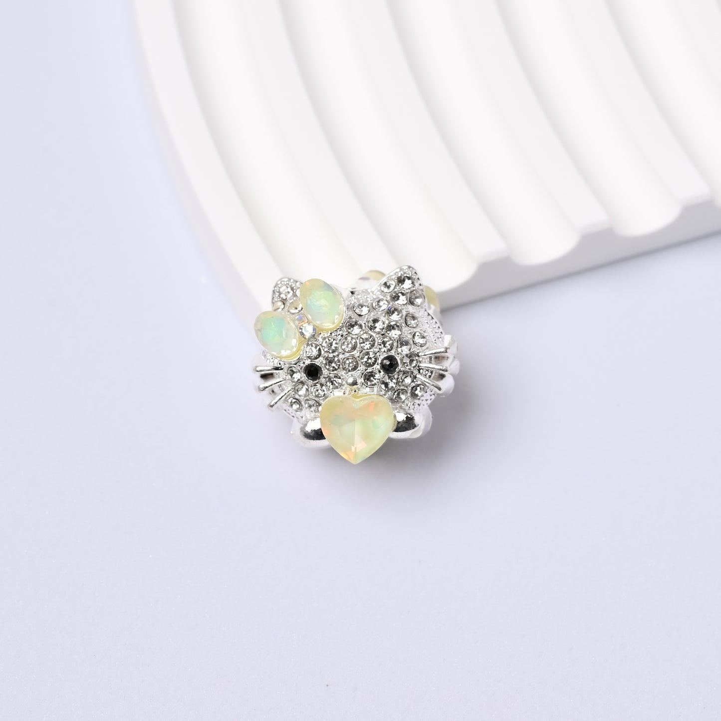 5 pcs Kitty Cat Bead with Straight Hole Fancy Beads