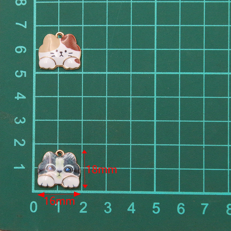 cat charms' size