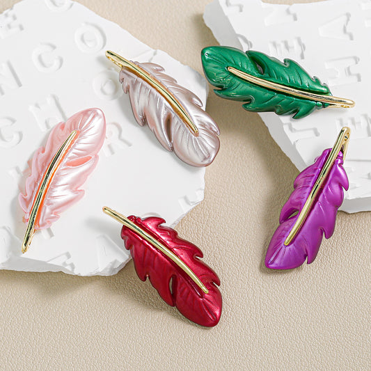 Christmas Red Green Alloy Decoration Accessories Leaf Feather Pendant