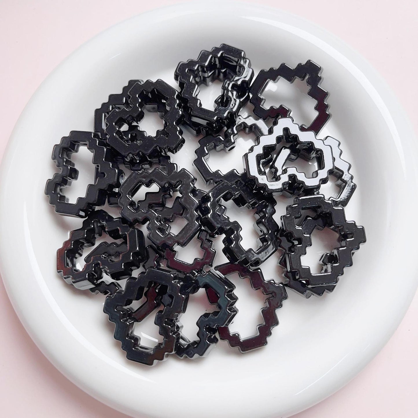 Pixel Heart Beads Enamel Acrylic Beads
