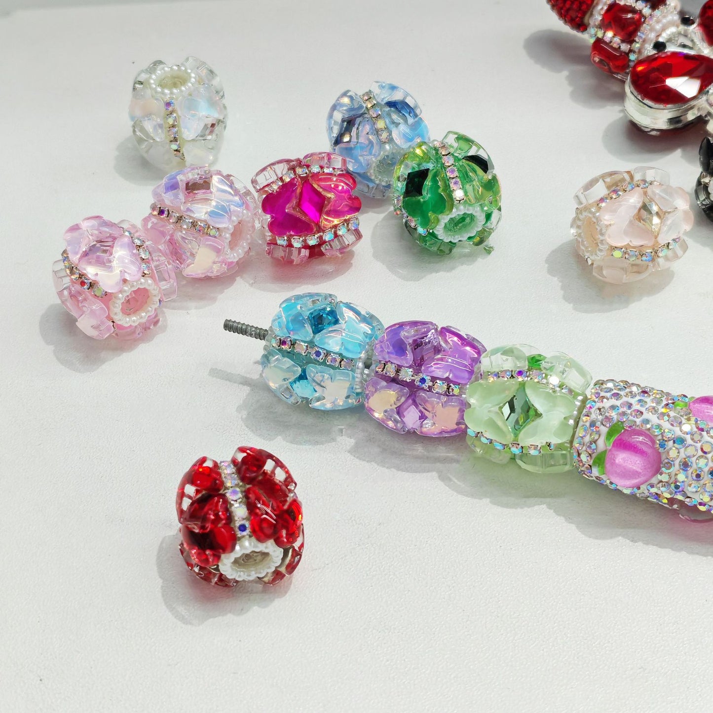 Random Color mix Butterfly Claw Chain Diamond Ball Beads