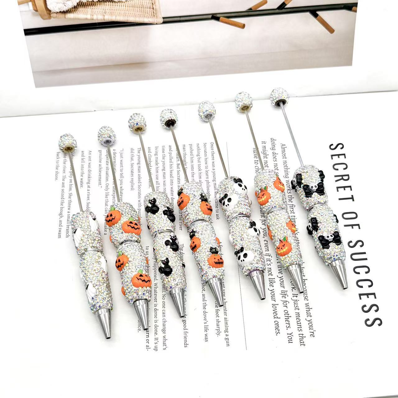 New Cartoon Full Diamond Beaded Pen